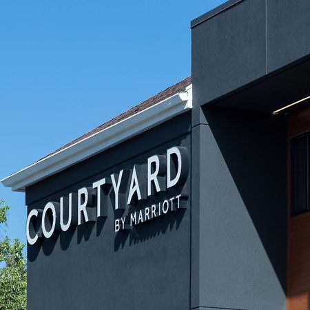 Courtyard By Marriott Pensacola Hotel Ferry Pass Exterior photo