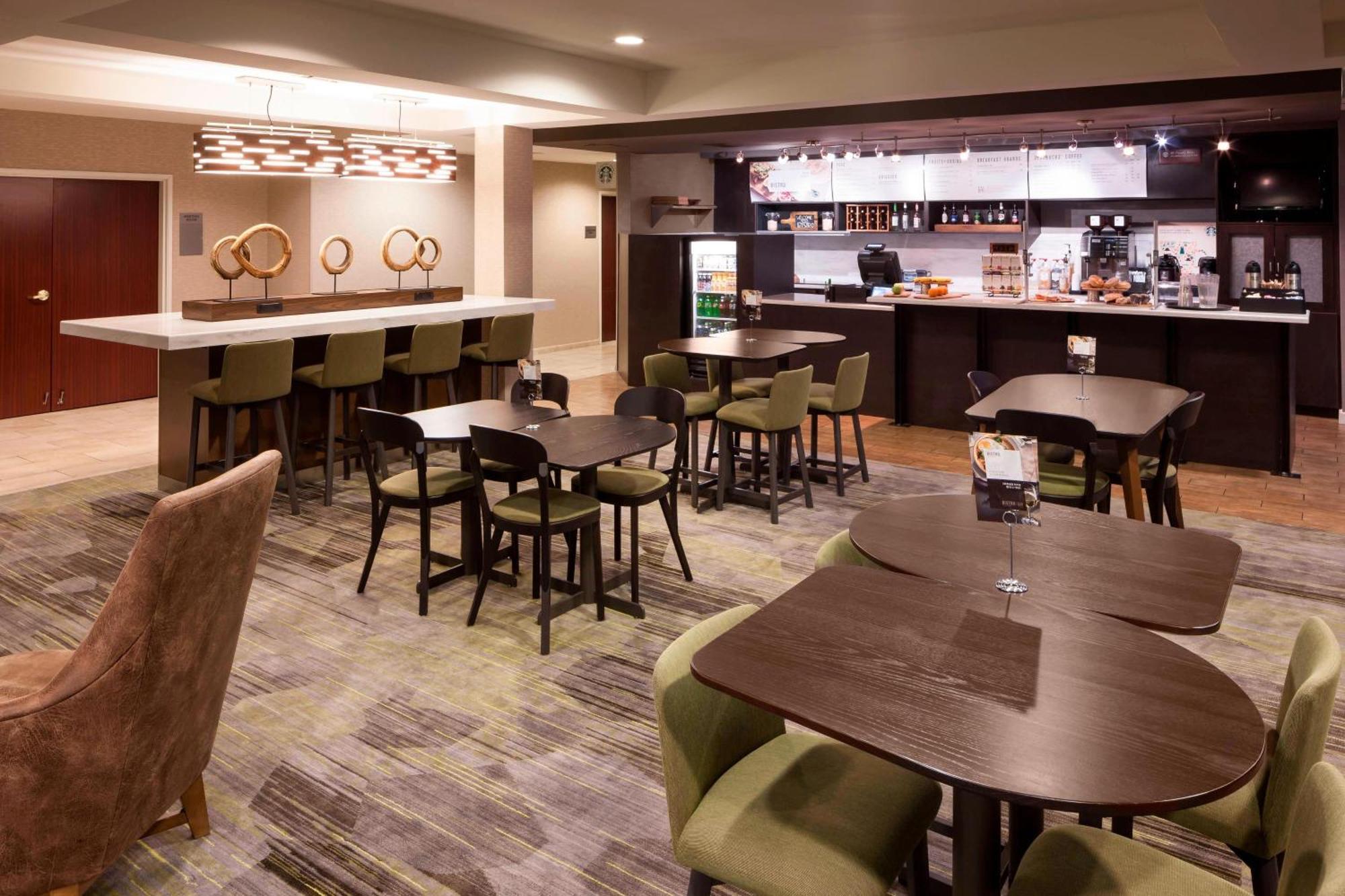Courtyard By Marriott Pensacola Hotel Ferry Pass Exterior photo